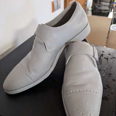 Schuh-Reproduktionen im Großformat & Miniatur